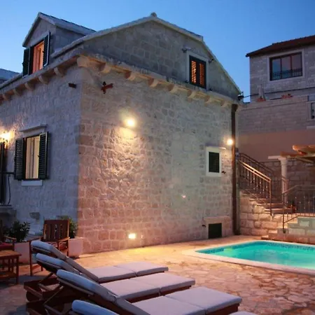 Holiday Home Sumartin Sumartin