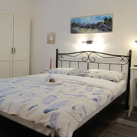 Holiday Home Sumartin Holiday home Sumartin